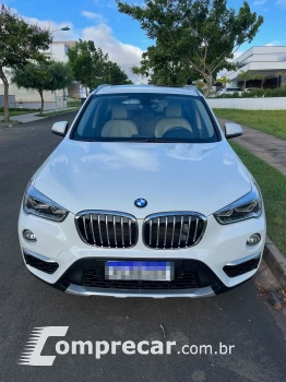 BMW X1 2.0 16V Turbo Activeflex Sdrive20i X-line 4 portas