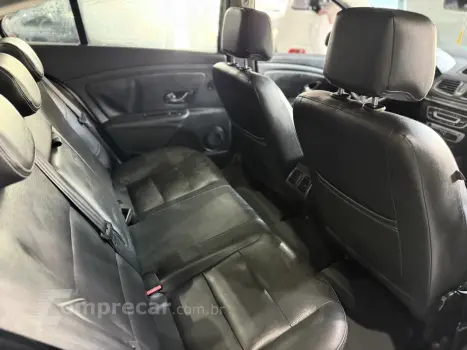 FLUENCE 2.0 DYNAMIQUE PLUS 16V FLEX 4P AUTOMÁTICO