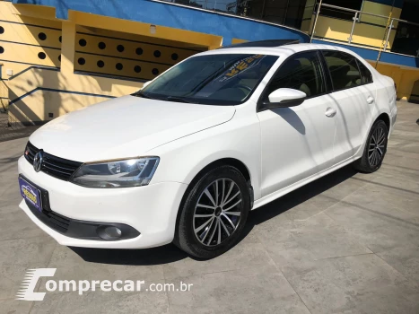 Volkswagen JETTA 2.0 Comfortline 4 portas