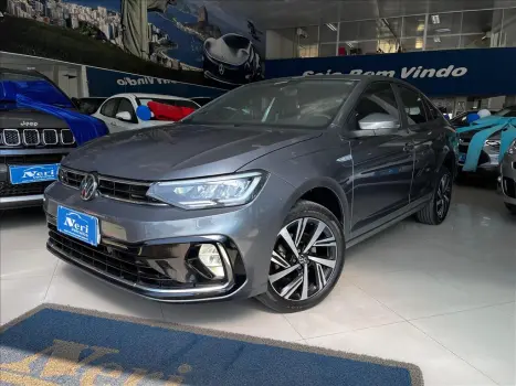 Volkswagen VIRTUS 1.0 200 TSI HIGHLINE AUTOMÁTICO 4 portas