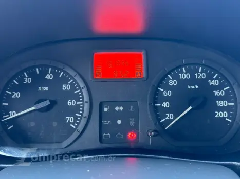 LOGAN 1.6 Expression 8V