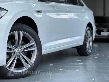 JETTA 1.4 250 TSI TOTAL FLEX R-LINE TIPTRONIC