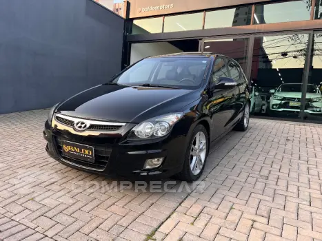 Hyundai i30 2.0 16V 145cv 5p Aut. 4 portas