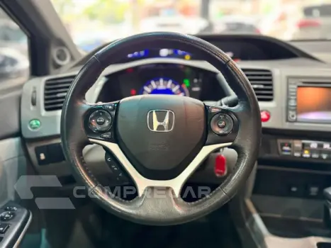 CIVIC - 1.8 EXS 16V 4P AUTOMÁTICO