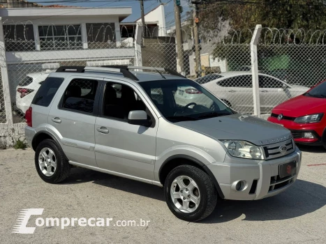 FORD ECOSPORT 1.6 XLT 8V 4 portas
