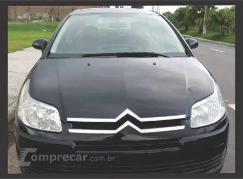 CITROEN C4 2.0 GLX Pallas 16V 4 portas