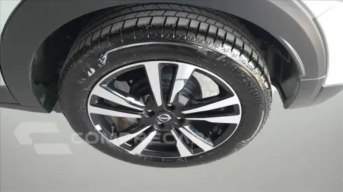 KICKS PLAY 1.6 16V FLEXSTART SENSE XTRONIC