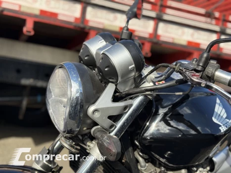 CB 600F HORNET
