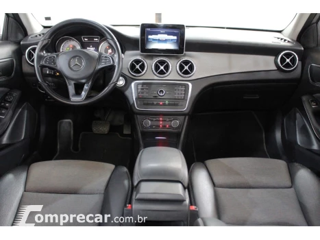 Mercedes-Benz GLA 200 1.6 CGI STYLE 16V TURBO FLEX 4P AUTOMATICO 4 portas