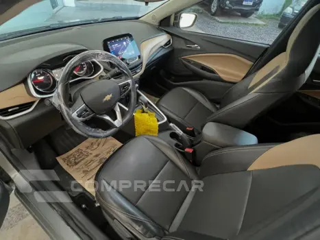 ONIX 1.0 Turbo Plus Premier