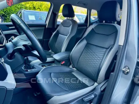 TAOS - 1.4 250 TSI TOTAL COMFORTLINE AUTOMÁTICO