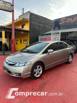Honda CIVIC 1.8 LXS 16V 4 portas