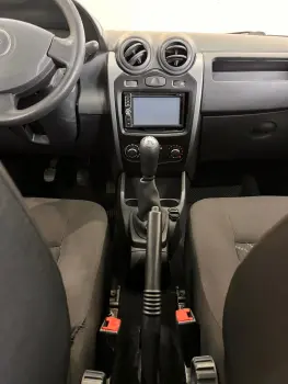 LOGAN Authentique Hi-Flex 1.0 16V 4p