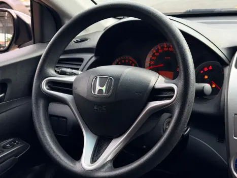 CITY 1.5 LX Sedan 16V