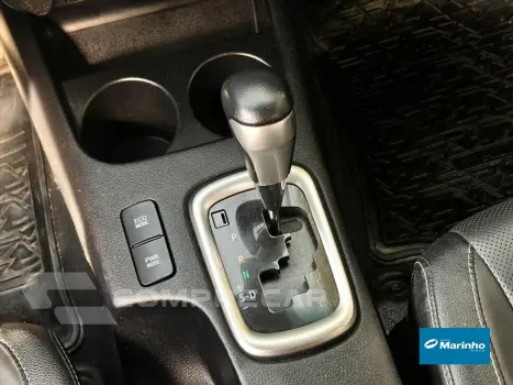 HILUX 2.8 D-4D TURBO DIESEL CD SRX 4X4 AUTOMÁTICO