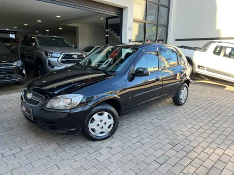 CELTA 1.0 MPFI LT 8V