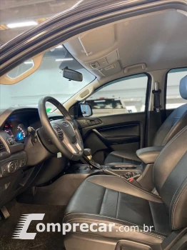 RANGER 2.2 Black 4X2 CD 16V