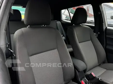 YARIS 1.5 16V XL