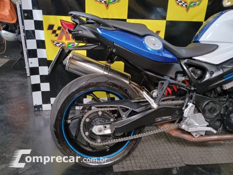F800R