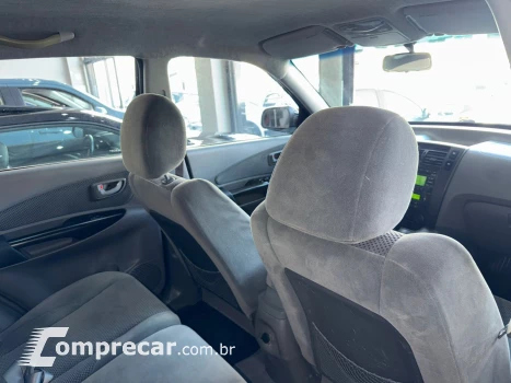 TUCSON 2.0 MPFI GL 2WD 16V