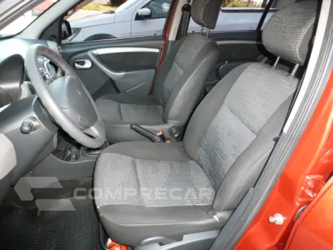 SANDERO 1.0 Expression 16V