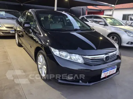 Honda CIVIC 1.8 LXS 16V 4 portas