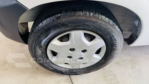 CELTA 1.0 MPFI Life 8V