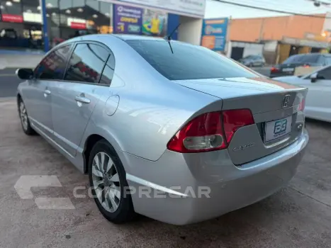 Civic Sed. LXL/LXL SE 1.8 Flex 16V Mec.