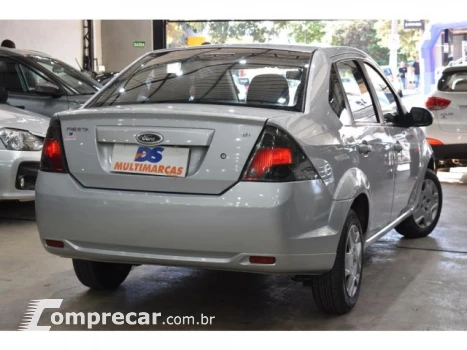 FIESTA SEDAN - 1.6 ROCAM SEDAN 8V 4P MANUAL
