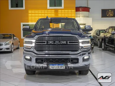 2500 6.7 I6 Turbo Laramie CD 4X4