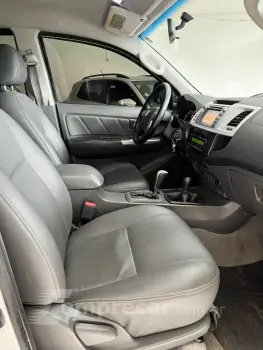 Hilux Caminhonete 2.7 16V 4P SRV FLEX 4X4  CABINE DUPLA AUTO