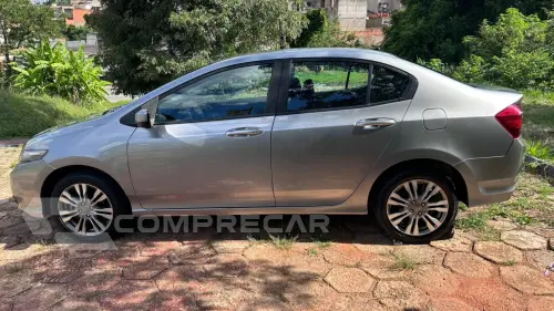 CITY 1.5 LX Sedan 16V