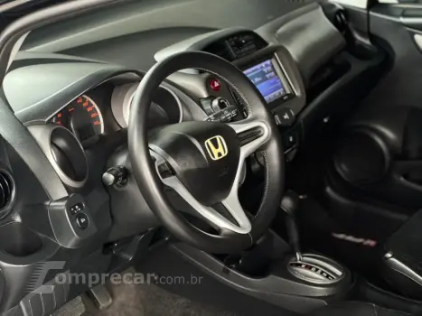 FIT 1.4 LX 16V FLEX 4P AUTOMÁTICO