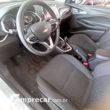 ONIX SEDAN Plus LT 1.0 12V Flex 4p Mec.