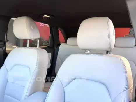 B 200 1.6 CGI FLEX 7G-DCT