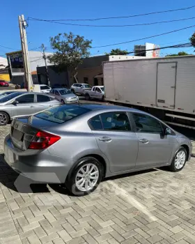 Civic Sedan LXS 1.8/1.8 Flex 16V Aut. 4p