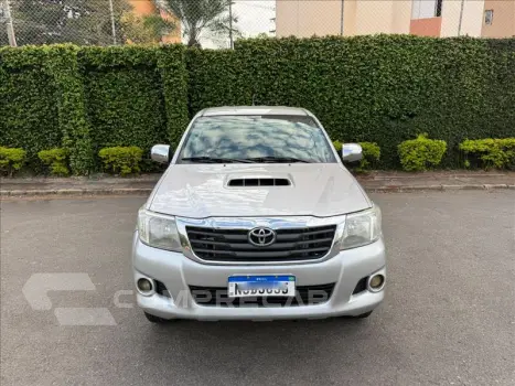 HILUX 3.0 STD 4X4 CD 16V Turbo Intercooler