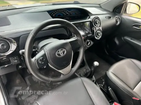 ETIOS 1.5 XLS SEDAN 16V FLEX 4P MANUAL