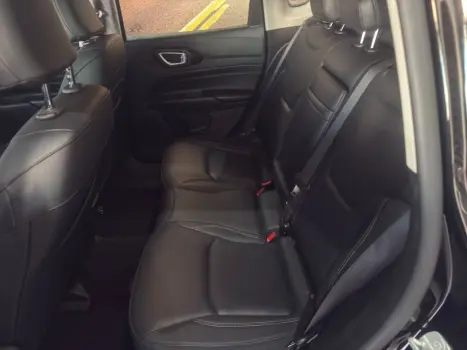 Compass 1.3 16V 4P FLEX LONGITUDE T270 TURBO AUTOMÁTICO