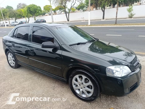 ASTRA 2.0 MPFI Advantage 8V
