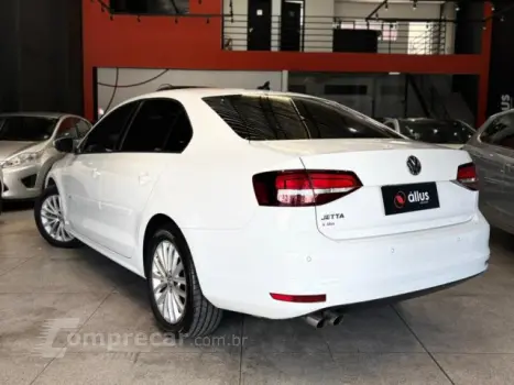 JETTA - 2.0 COMFORTLINE 4P TIPTRONIC
