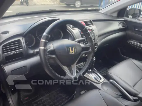 CITY 1.5 LX Sedan 16V