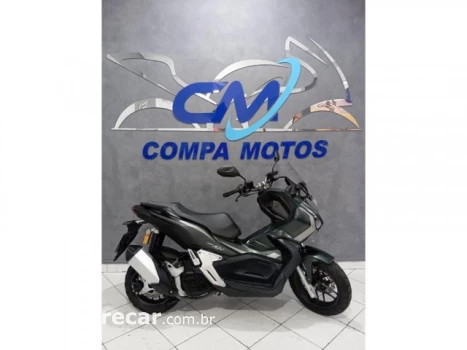 ADV 150 - SCOOTER