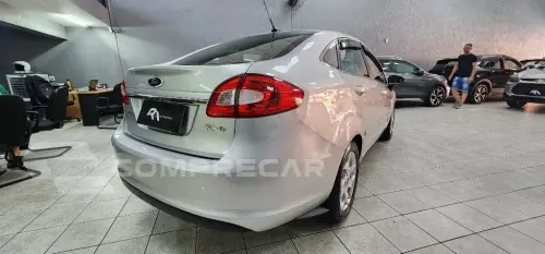 Fiesta Sedan SE 1.6 16V Flex 4p