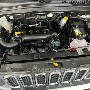 Renegade Sport 1.8 4x2 Flex 16V Aut.