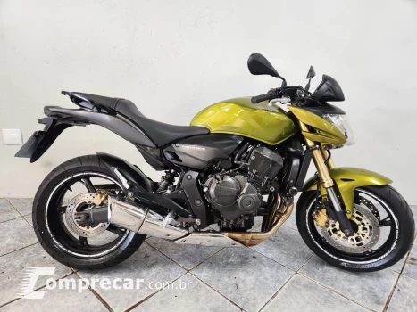 CB 600 F HORNET