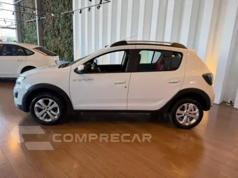 SANDERO - 1.6 16V SCE STEPWAY DYNAMIQUE MANUAL