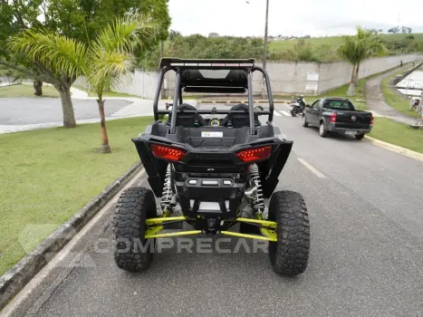 RZR XP 1000 EPS 4X4 (UTV)