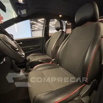 Fox Rock in Rio 1.6 Mi Total Flex 8V 5p