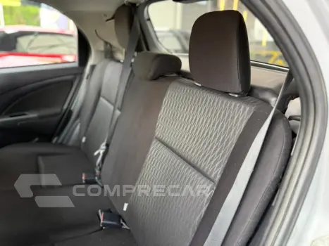 ETIOS 1.5 XS 16V FLEX 4P MANUAL